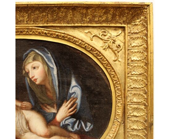 Antico dipinto ad olio su tela con cornice dorata - Madonnna in adorazione del Bambino dormiente - Italia epoca '700 