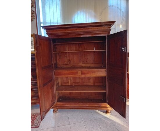 Credenza in noce H220 166x66