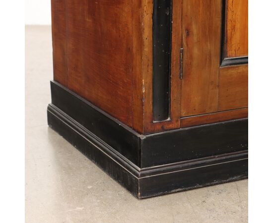 Credenza Doppio Corpo Italia, XIX Secolo