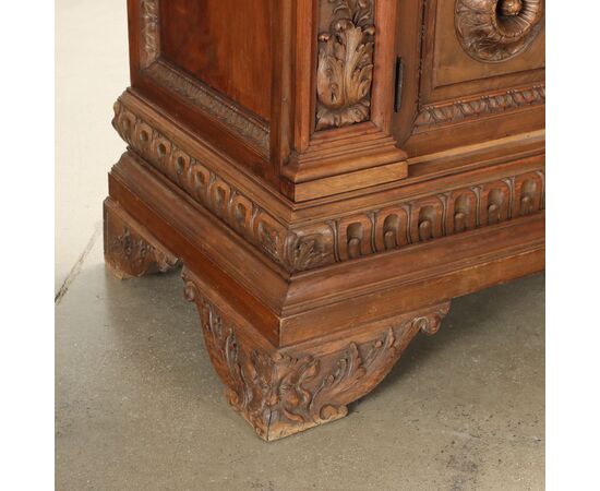 Credenza in Stile Barocco Italia fine XIX Secolo