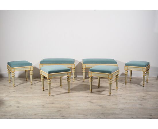 Coppia di panche neoclassiche in legno laccato, Torino fine XVIII secolo 