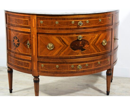 Commode a demi lune neoclassico, Piemonte, fine XVIII secolo