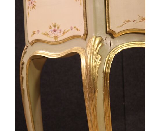 Console italiana laccata della metà del XX secolo