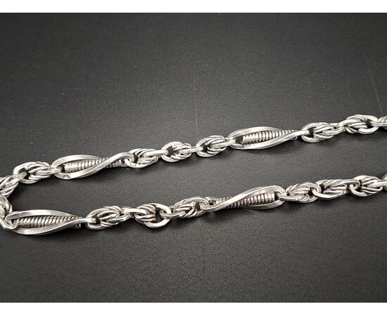 Antica catena inglese in argento per orologio da tasca. 