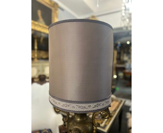 Lampada in bronzo dorato