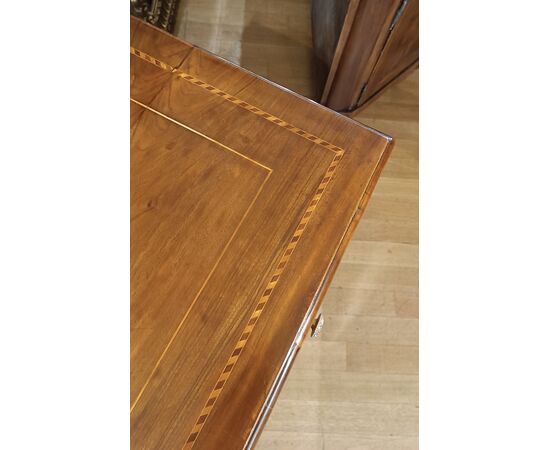 CASSETTONE NEOCLASSICO IN NOCE E CILIEGIO FINE XVIII SECOLO 
