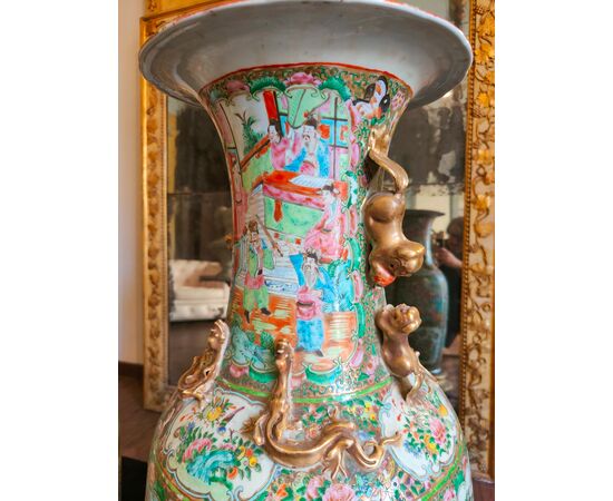 Grande coppia di vasi canton, epoca: XIX secolo