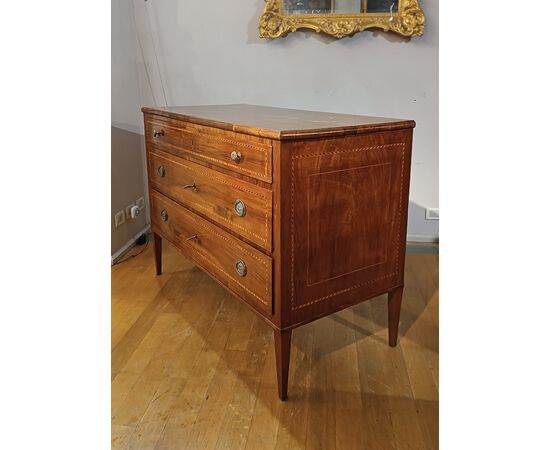 CASSETTONE NEOCLASSICO IN NOCE E CILIEGIO FINE XVIII SECOLO 