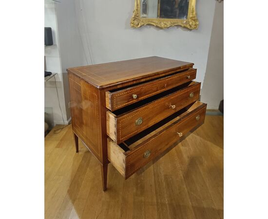 CASSETTONE NEOCLASSICO IN NOCE E CILIEGIO FINE XVIII SECOLO 