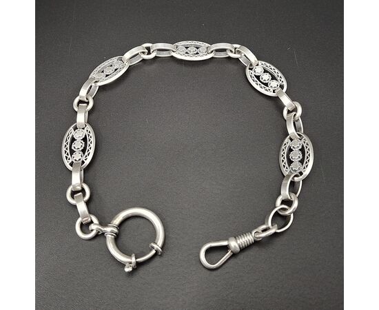 Antica catena in argento per orologio da tasca. 