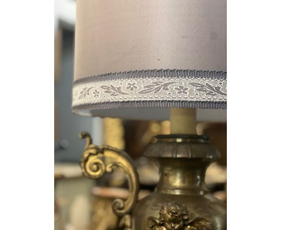 Lampada in bronzo dorato