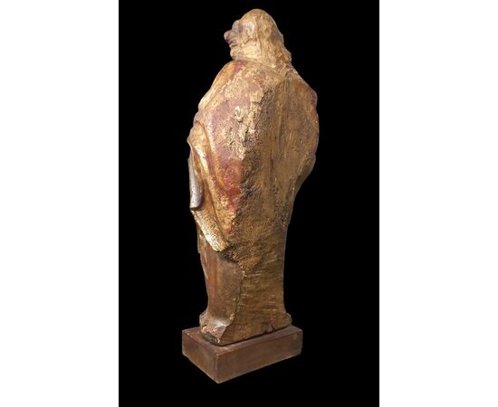 Scultura raffigurante San Giovanni Evangelista 