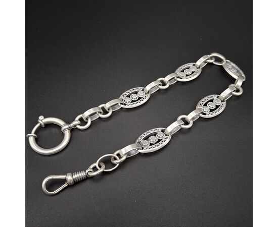 Antica catena in argento per orologio da tasca. 