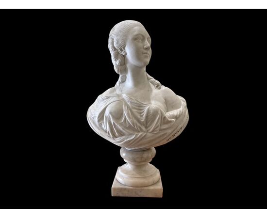 BUSTO IN MARMO 