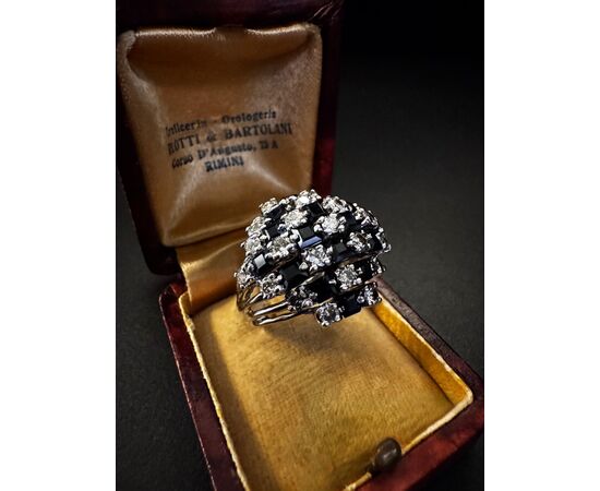 Anello  con  Zaffiri  e  Diamanti  