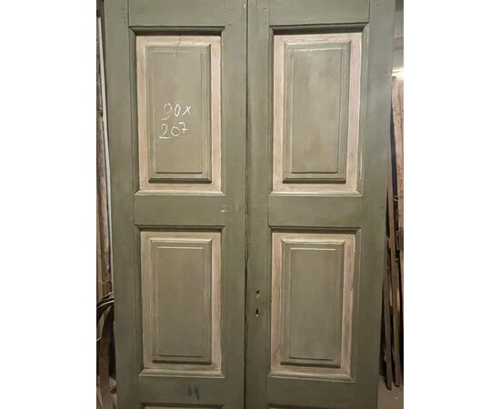 PTL593 - Porta a due battenti laccata, epoca '700, misure cm L 90 x H 207 x P 4