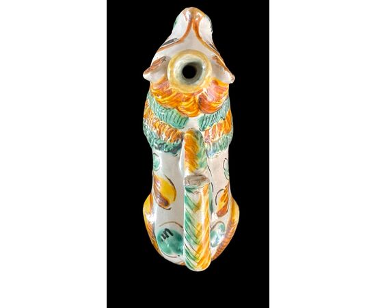 Fiasca scalda-mani in maiolica a forma di cane ( o leone).Ariano Irpino.