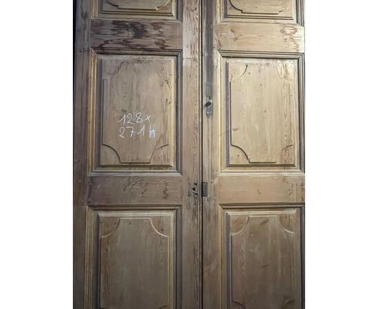 PTCI557 - Portoncino in castagno, epoca '800, misure cm L 128 x H 271