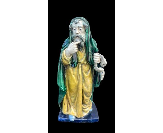 Scultura in maiolica raffigurante filosofo con pergamena.Manifattura Chigi.San Quirico d’Orcia.
