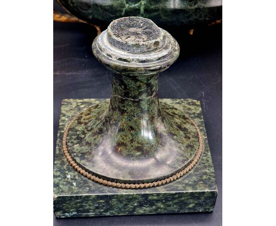 Coppa in marmo serpentino verde con montature in bronzo dorato – Fine XIX secolo