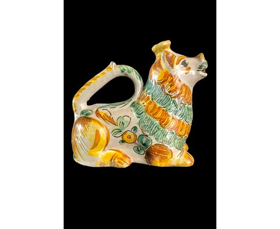 Fiasca scalda-mani in maiolica a forma di cane ( o leone).Ariano Irpino.