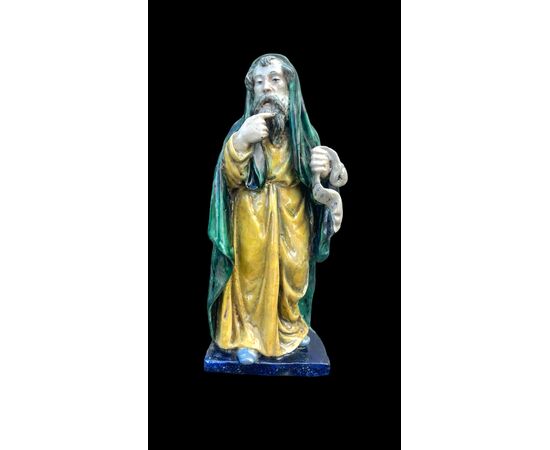Scultura in maiolica raffigurante filosofo con pergamena.Manifattura Chigi.San Quirico d’Orcia.