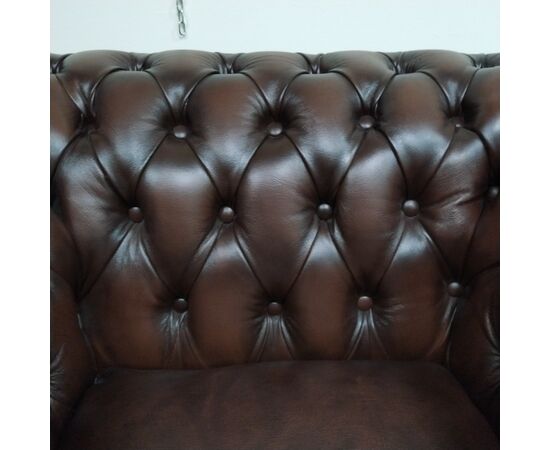 Poltrona chesterfield club marrone nuova inglese originale 