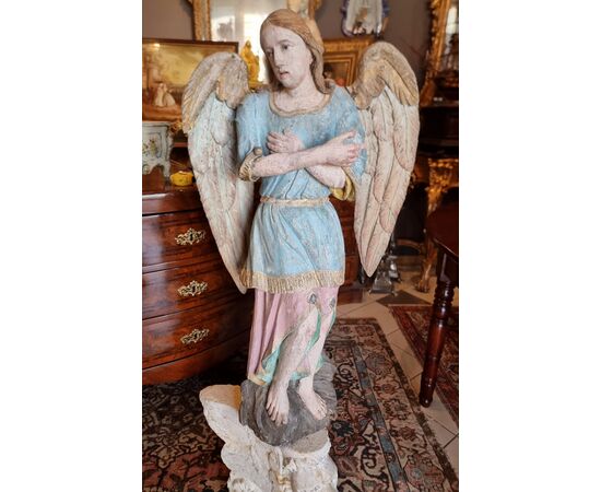 Scultura lignea policroma raffigurante un angelo – Alto Veneto / Trentino, XVIII secolo