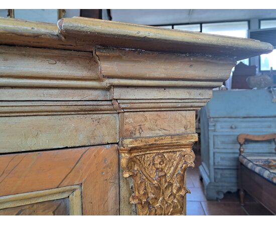 Credenza laccata del '700 toscana