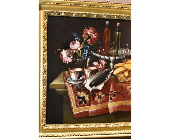 Giacomo Nani (Porto Ercole 1698 - Napoli 1770), Natura morta con fiori, alzata con cristalli e liquori..