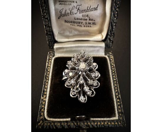 Anello  con  Diamanti  