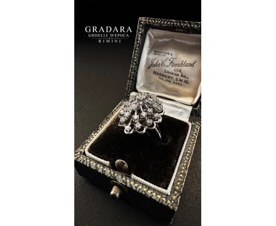 Anello  con  Diamanti  