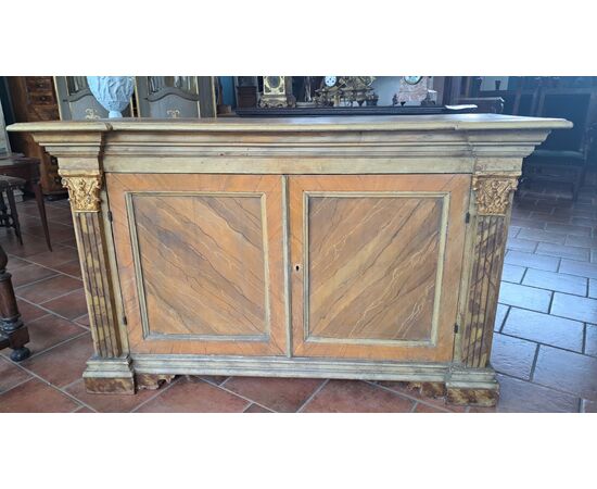 Credenza laccata del '700 toscana