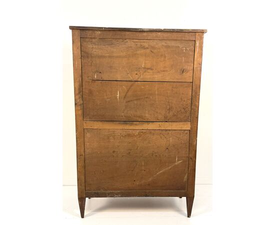Secretaire, Lombardia, fine del XVIII secolo, corpo interamente lastronato in boise de rose 