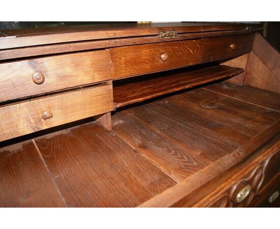 Antica ribalta francese del 1700 in legno di rovere restaurata