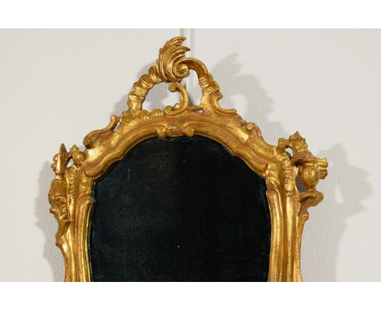 Coppia di specchiere in legno intagliato e dorato, Venezia, seconda metà XVIII secolo, Luigi XV