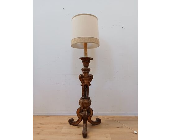 Candeliere da terra in legno dorato-candelabro barocco-fine '800-lampada