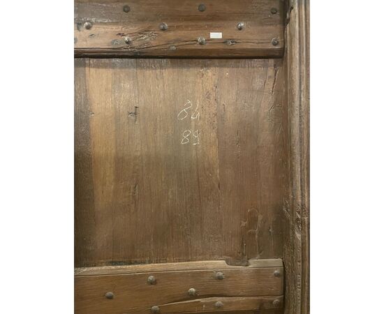 PTIR477 - Porta rustica in noce, con telaio, epoca '800, luce cm L 78 x H 184