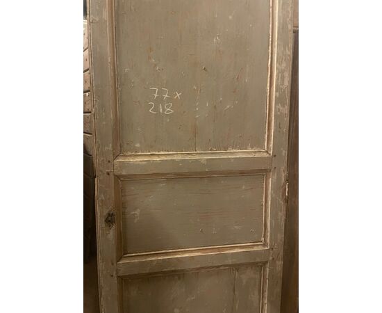 PTE146 - Porta semplice laccata, epoca '800, misure cm L 77 x H 218