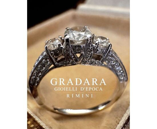 Anello  con  Diamanti  1   ct. 