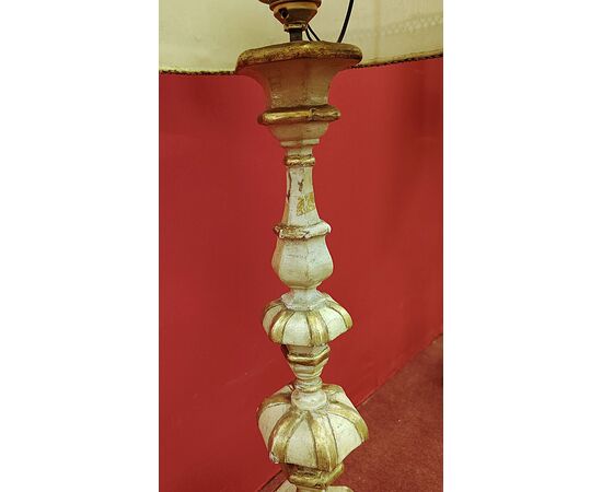 Coppia candelabri laccati