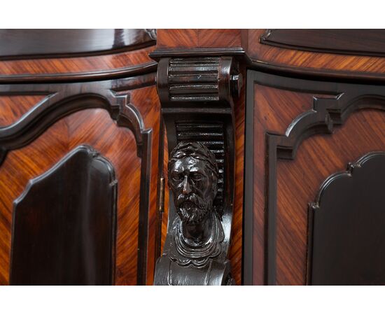 Credenza antica Siciliana in legni policromi periodo XIX secolo.