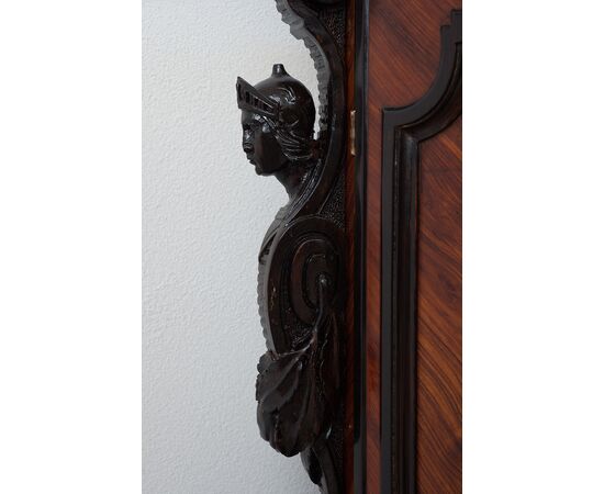 Credenza antica Siciliana in legni policromi periodo XIX secolo.