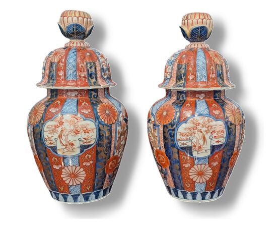 COPPIA DI POTICHES IMARI - GIAPPONE - PERIODO MEIJI