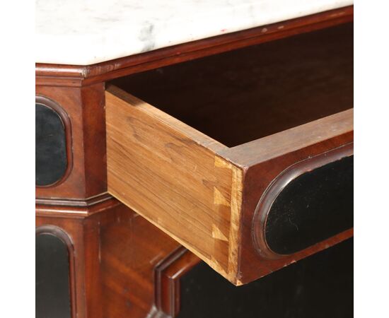 Credenza Umbertina Italia Fine XIX Secolo