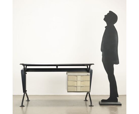 Scrivania 'Arco' di BBPR per Olivetti Anni 60-70