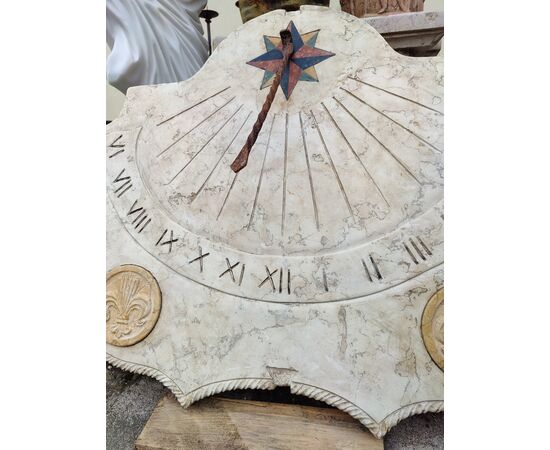 Bellissima Meridiana in Marmo Botticino - 86 x 70 cm