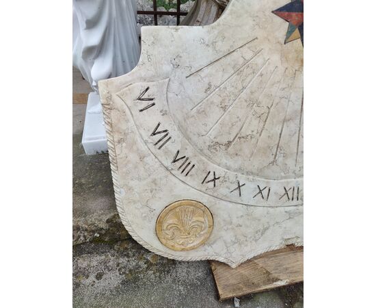 Bellissima Meridiana in Marmo Botticino - 86 x 70 cm
