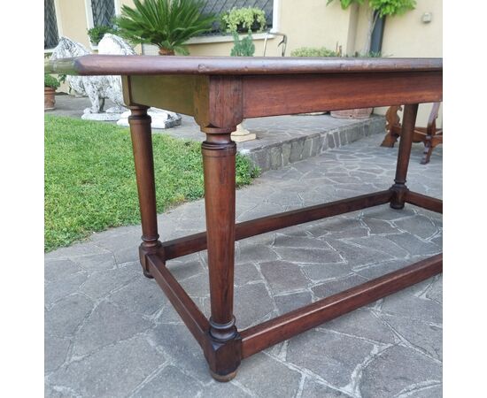Tavolo in noce Direttorio fine '700 lombardo