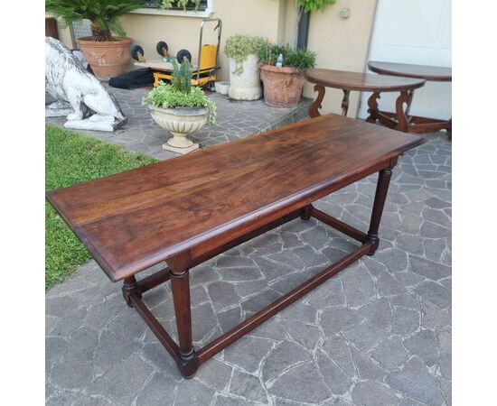 Tavolo in noce Direttorio fine '700 lombardo